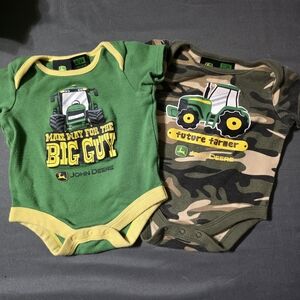 John Deere Baby Bodysuits Set